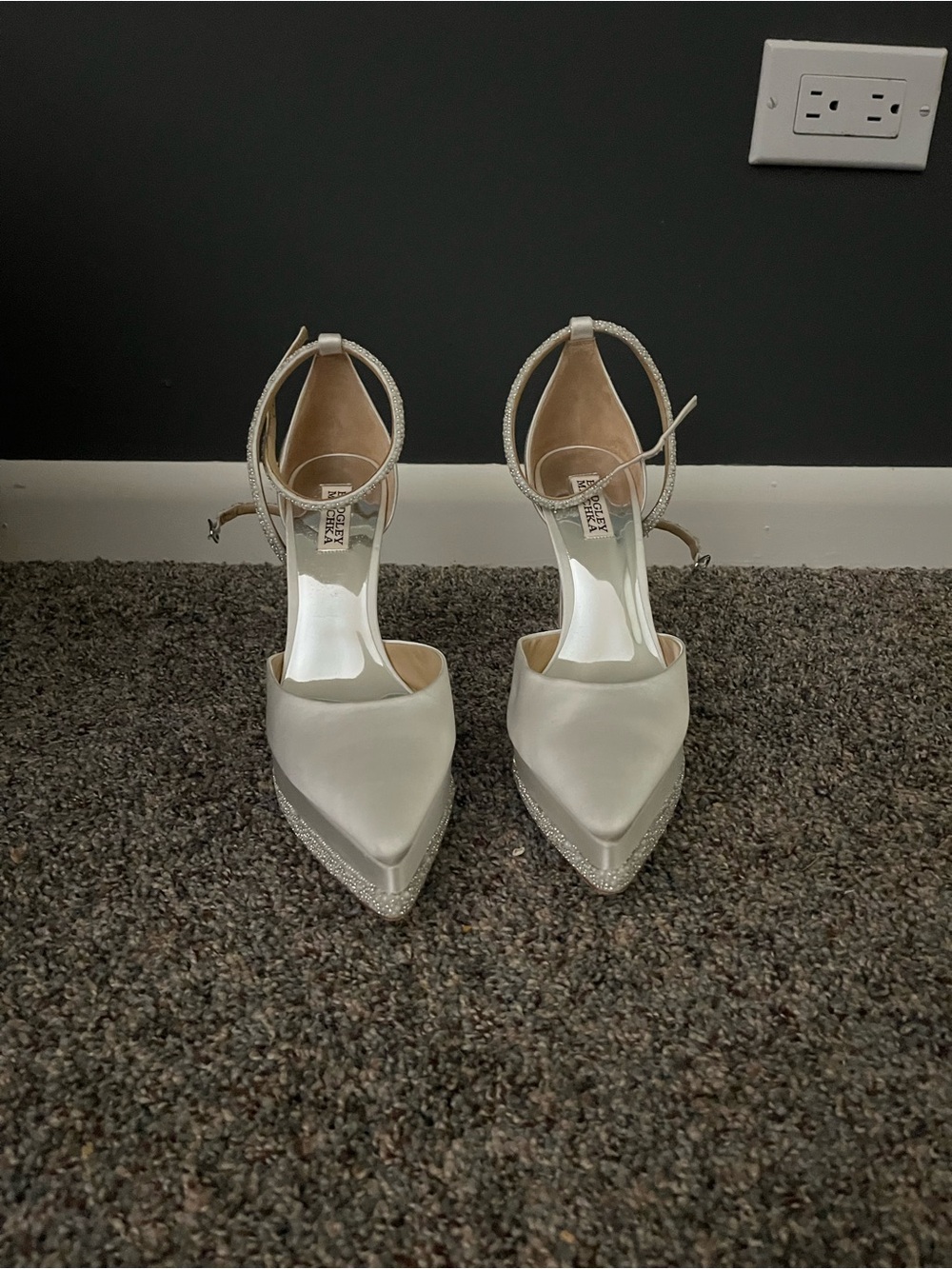 Badgley Mischka Ivory Pointed-Toe Ankle-Strap Heels with Sparkle Trim - Picture 2 of 3